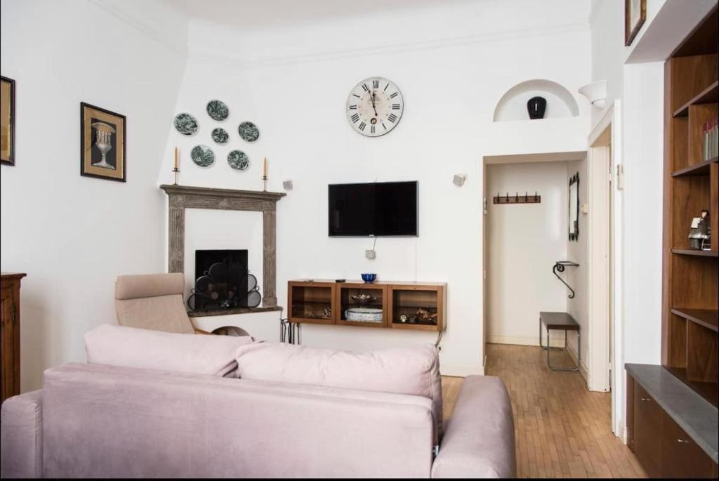 Joivy Classic Flat Near Basilica Di Sant'Ambrogio Apartment Milan Luaran gambar