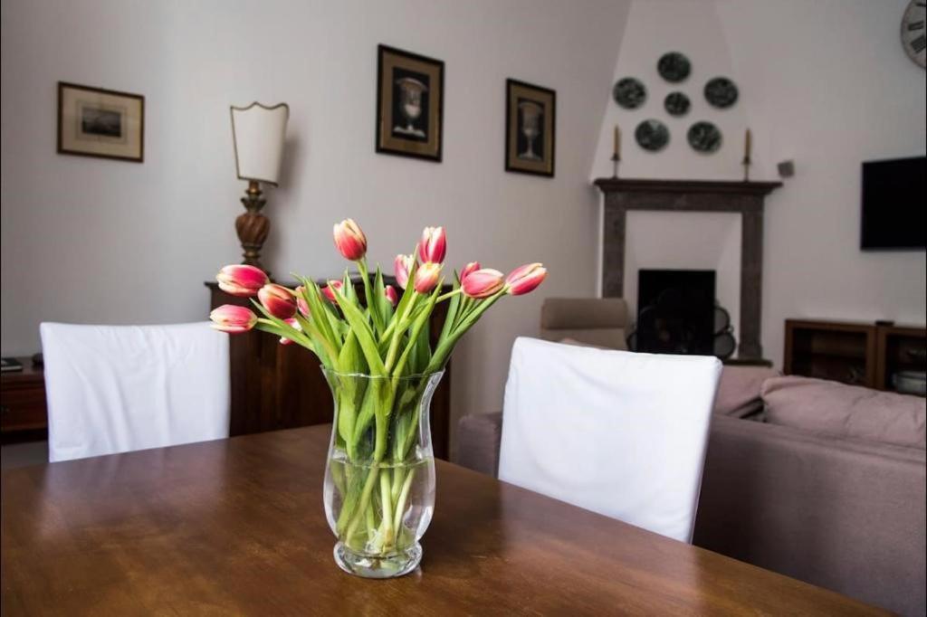 Joivy Classic Flat Near Basilica Di Sant'Ambrogio Apartment Milan Luaran gambar